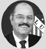 (44) Flores, Hector